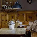 酒店 法夫雷木屋大酒店