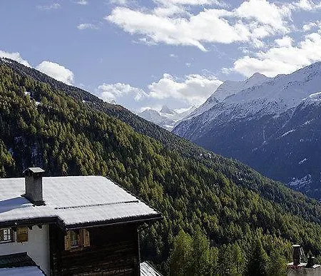 Szálloda Le Grand Favre 3*